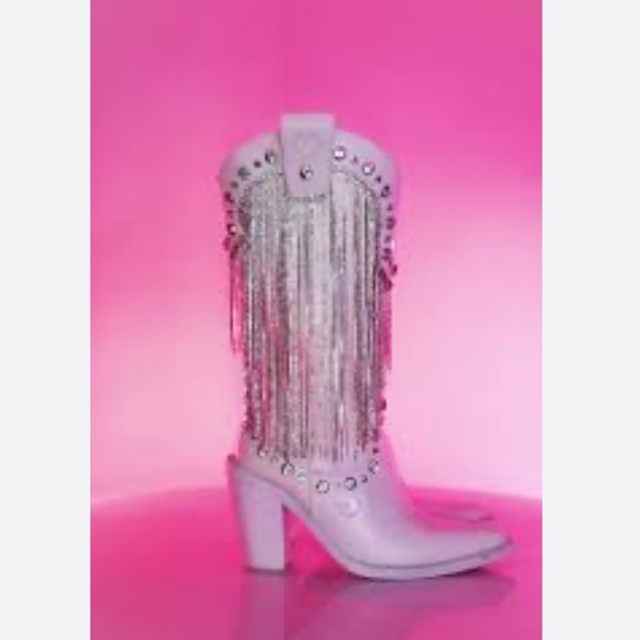 Present perfect cowboy boots - Picture 8 of 9